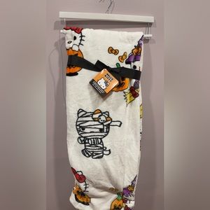Hello Kitty Halloween Blanket